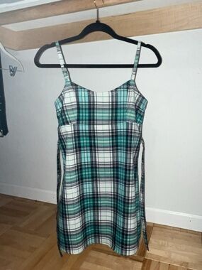 Brandy Melville dress